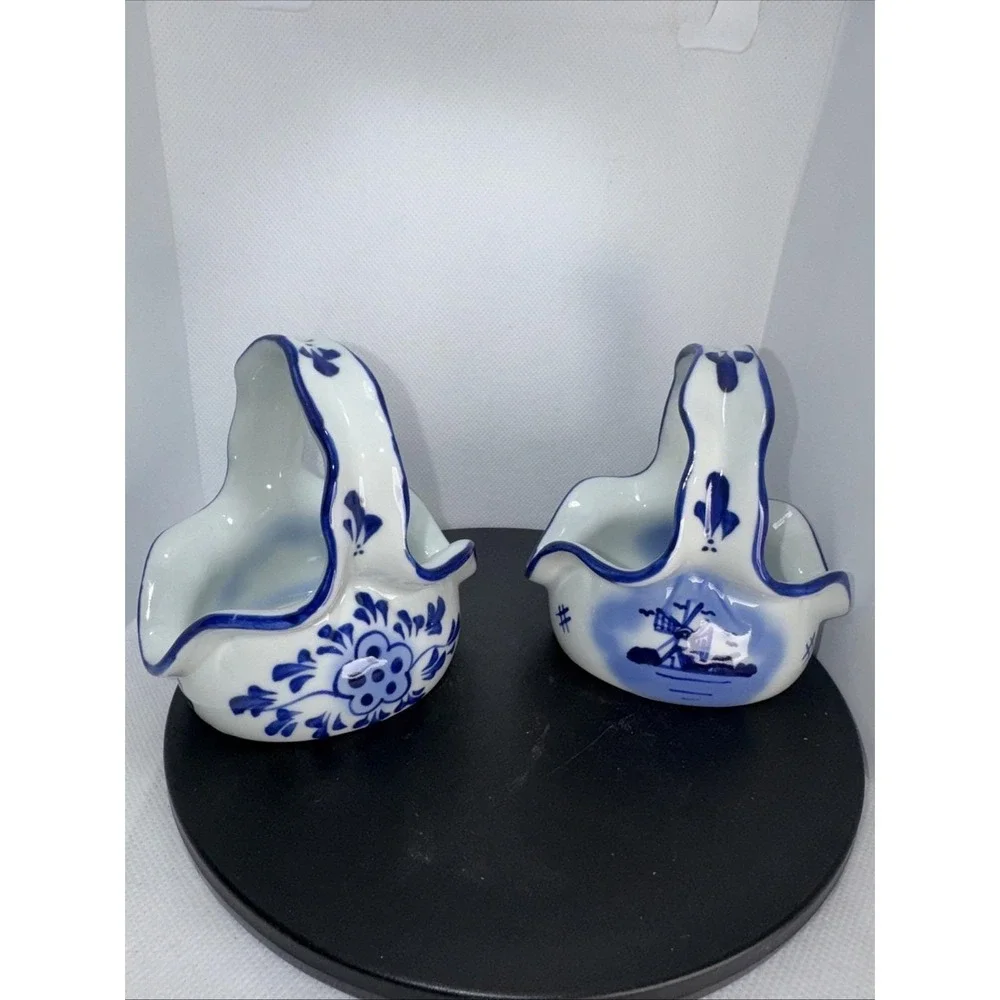 Hand painted Derby Blue and‎ White Miniature Basket With Handles.4